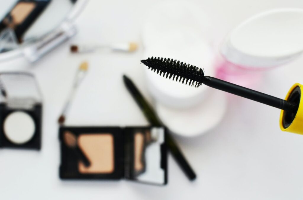 How to Get Mascara Out of Clothes 11 Methods