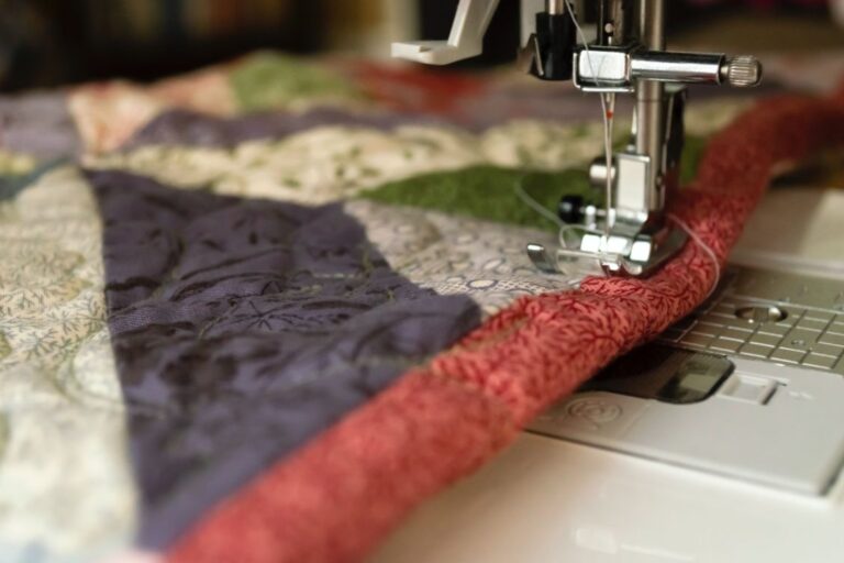 Batting for a Quilt: How to Choose the Right One?