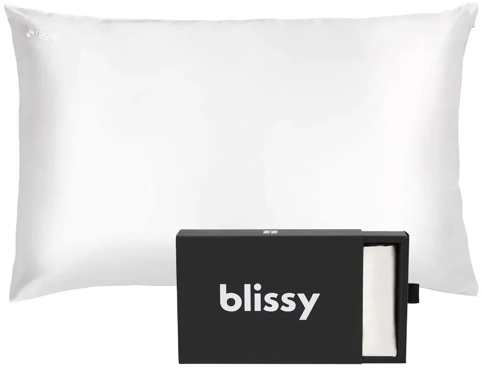 Amazon.com: Blissy Silk Pillowcase - 100% Pure Mulberry Silk - 22 Momme 6A  High-Grade Fibers - Satin Pillowcase for Hair & Skin - Regular, Queen &  King Size Silk Pillow Case with