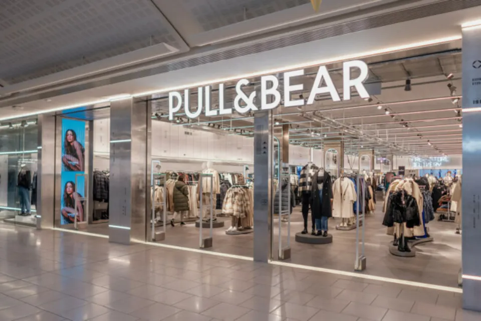 Pull&Bear | Lakeside Shopping Centre