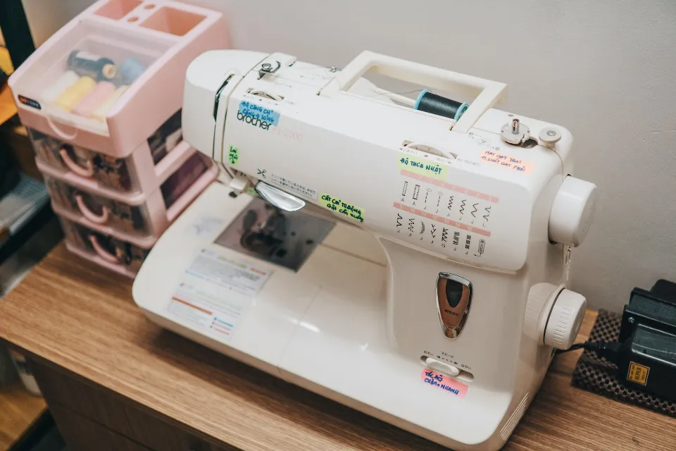 How to Adjust the Sewing Machine Tension Easily?