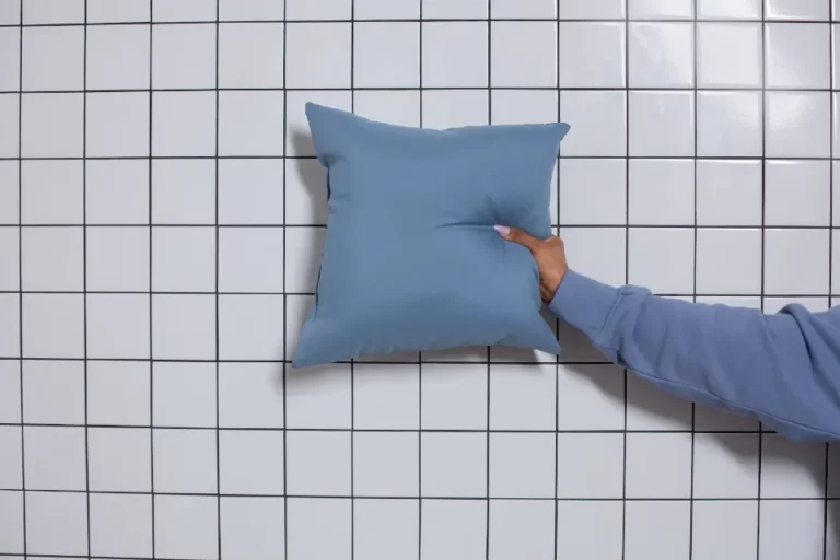 How to Wash Throw Pillow Covers? a Useful Guide
