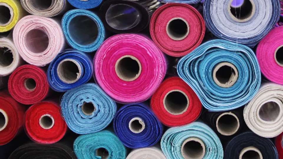 3 Different Types of Polyester Fabric and Their Properties