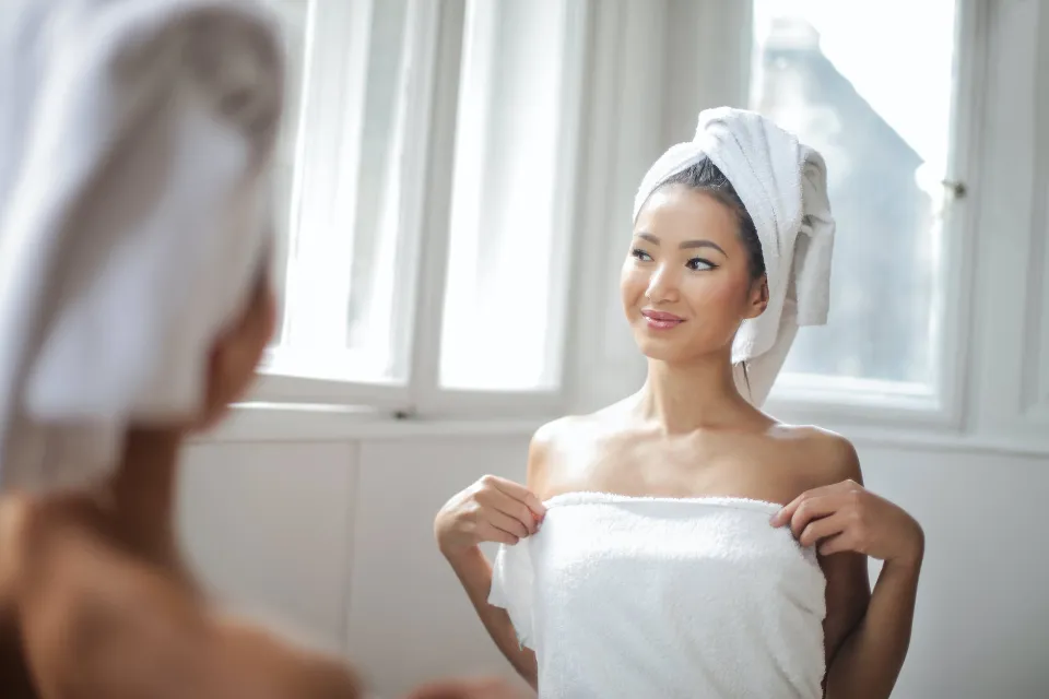 Are Microfiber Towels Good for Hair? What Are the Benefits?