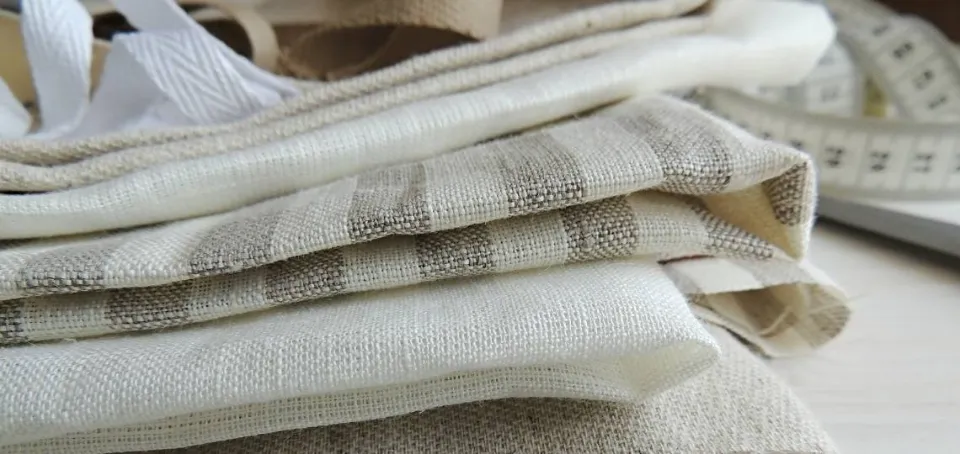 Linen Canvas: Understanding the Differences Between Cotton and Linen Canvas