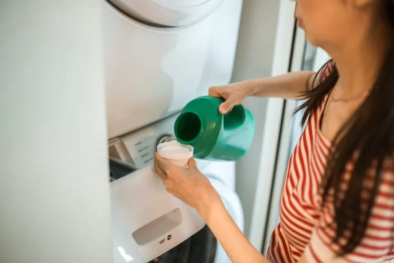8 Best Mild Detergents 2023: for Sensitive Skins and Delicates