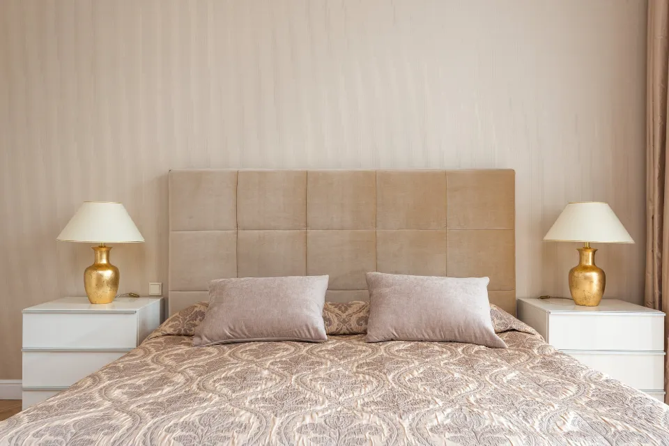 How to Clean Upholstery Headboards? Cleaning Guide