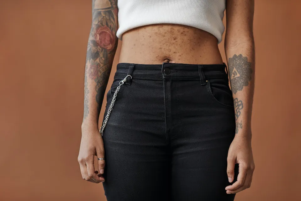 How to Get Tattoo Ink Out of Clothes? 8 Simple Methods