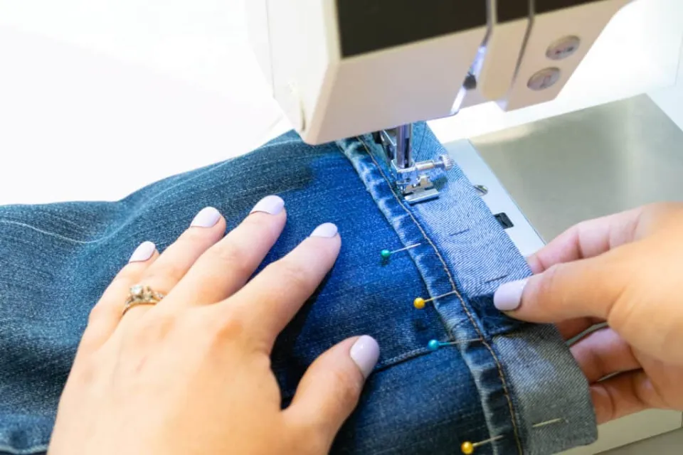 How to Hem Jeans With a Sewing Machine? Keep the Original Hem
