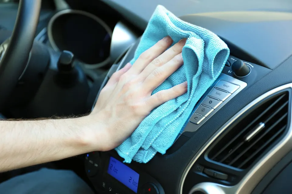What Are Microfiber Cloths Used For? How to Use Them?