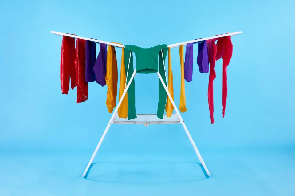 How Long Do Clothes Take to Air Dry Inside? Tips to Air Dry Clothes Indoors