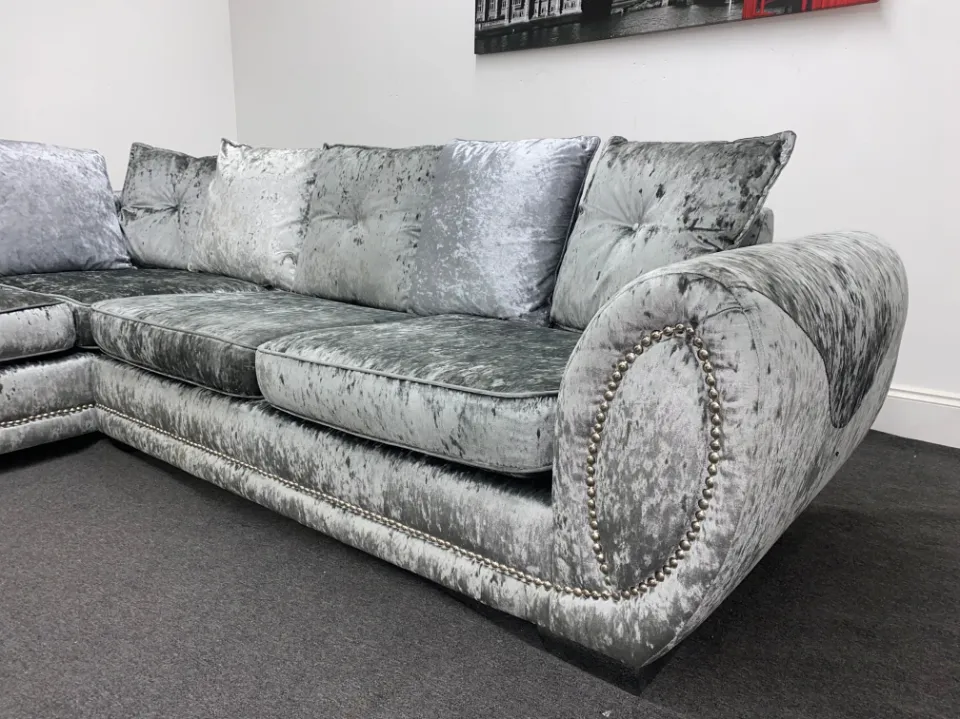 How to Clean a Crushed Velvet Couch? Tips and Steps