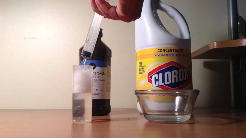 Is It Safe to Mix Bleach and Hydrogen Peroxide?