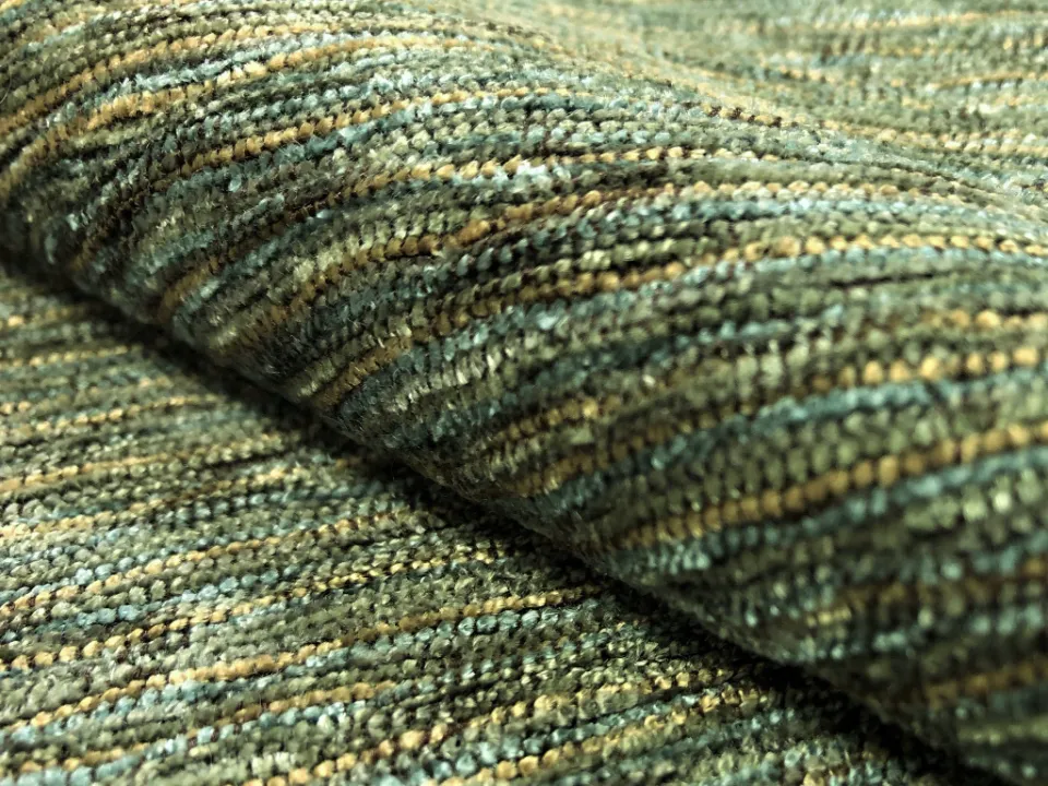 Pros and Cons of Chenille Fabric: a Complete Guide
