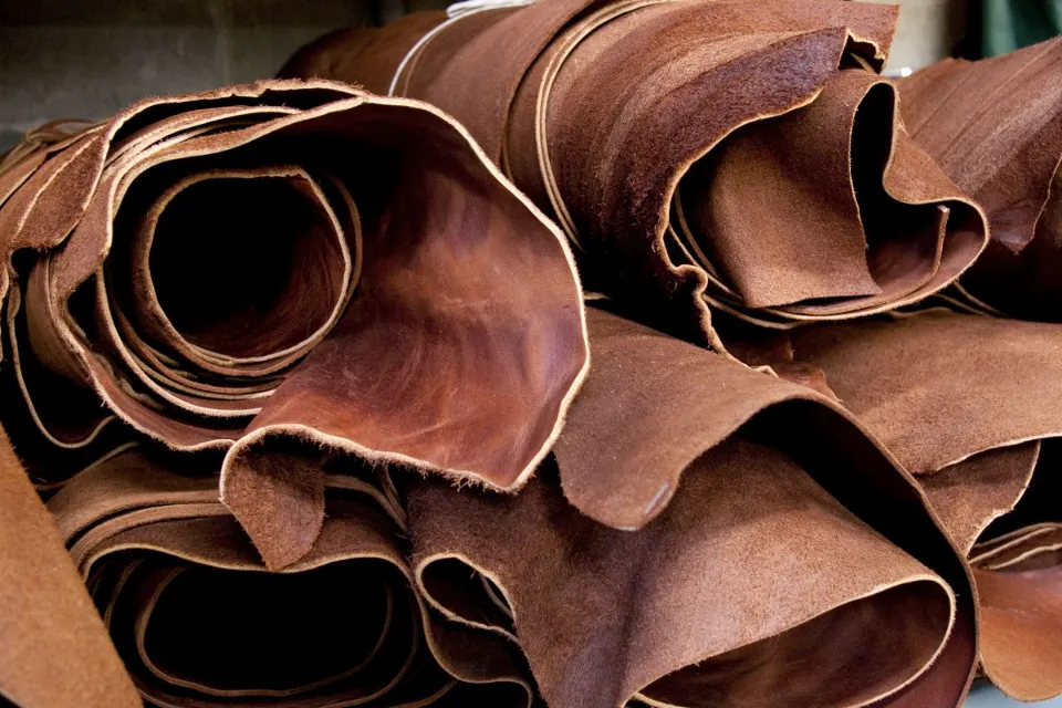 What is Leather Fabric? Need to Know