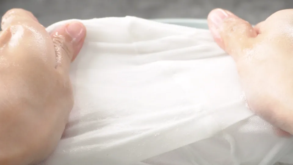 Will Dry Cleaning Remove Grease Stains from Cotton Clothing?