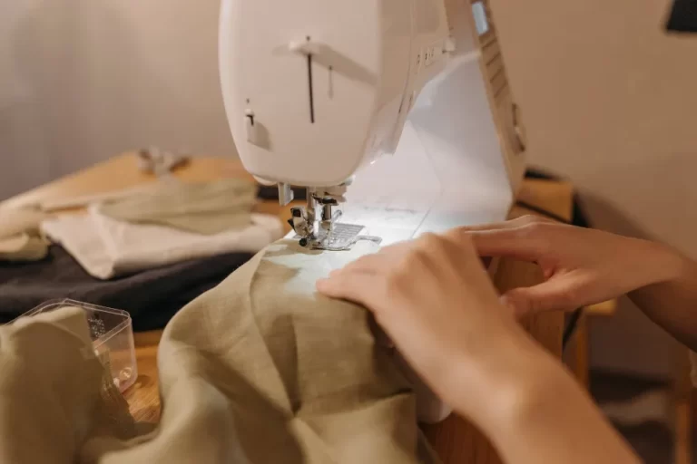 Can You Sew Canvas With a Regular Sewing Machine?