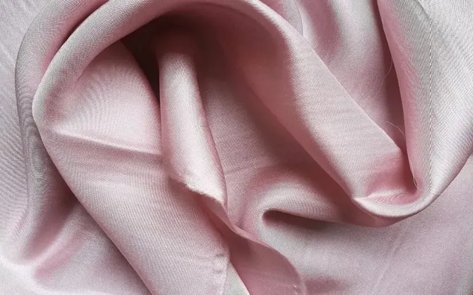 What is Silk Twill Fabric: History & Properties